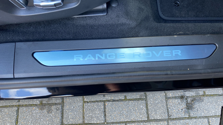 Land Rover Range Rover Evoque 1.5 P270e Autobiography 5dr Auto [Revised] Hatchback